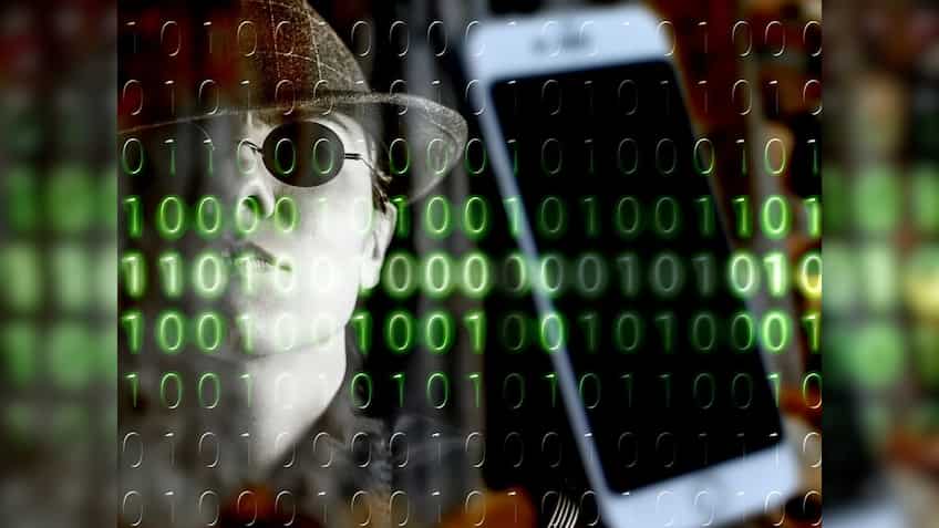 Apple यूजर्स पर मंडरा रहा ये खतरा, साफ हो सकता है बैंक बैलेंस, इन 5 टिप्स से टल सकती है टेंशन!