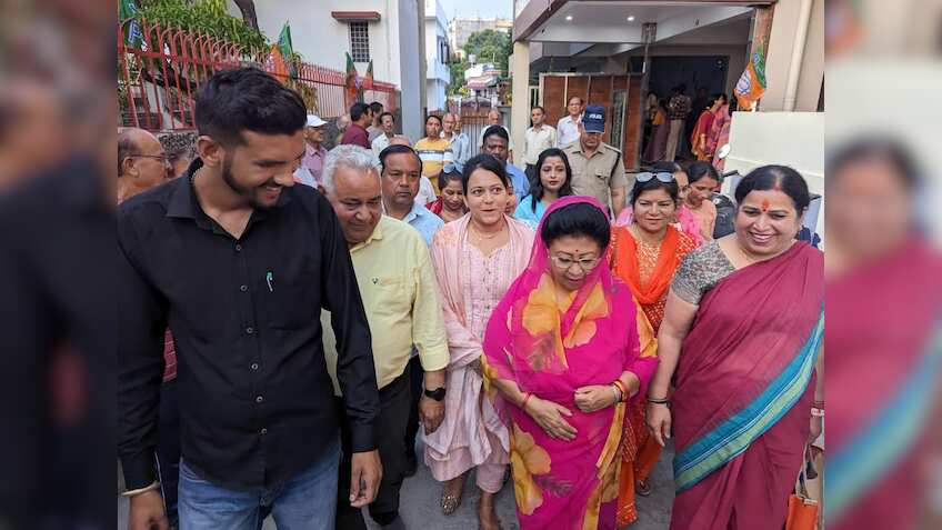 माला राज्य लक्ष्मी शाह