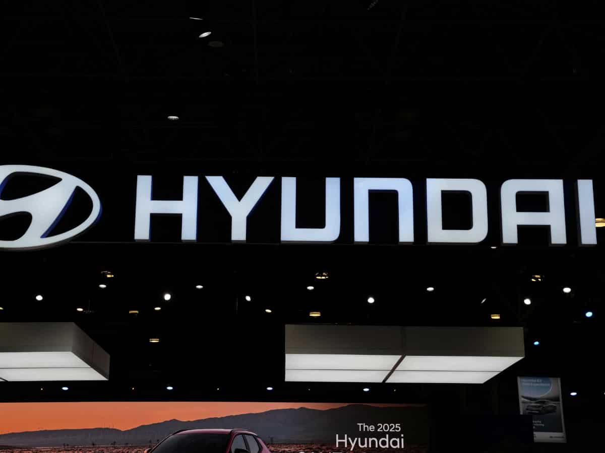Hyundai-Kia का मेगा प्लान! साल के अंत तक आएगी पहली स्वेदशी EV, वेटिंग पीरियड कम करने के लिए बढ़ेगा प्रोडक्शन