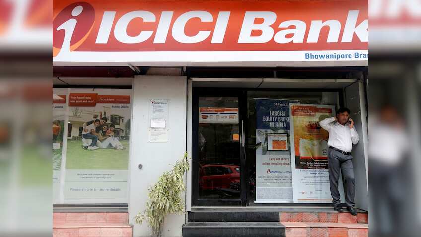 ICICI Bank में है अकाउंट? बैंक की गलती से लीक हुआ 17 हजार यूजर्स का क्रेडिट कार्ड डेटा, ब्लॉक हुए सारे कार्ड