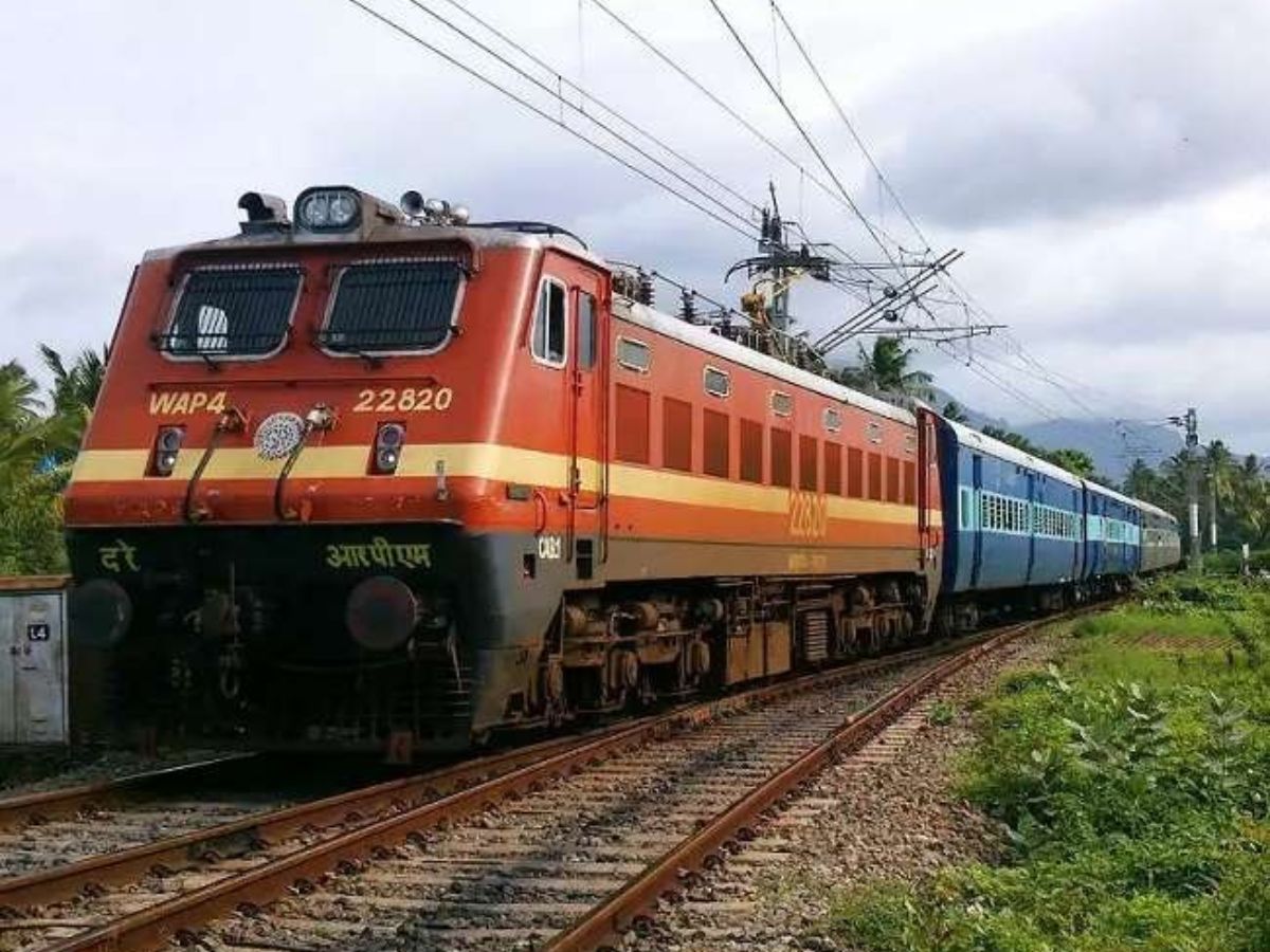 रेलवे यात्रियों के लिए बड़ी खुशखबरी, आज से इन रूट पर चलाई जा रही समर स्पेशल ट्रेन, चेक करें टाइमिंग