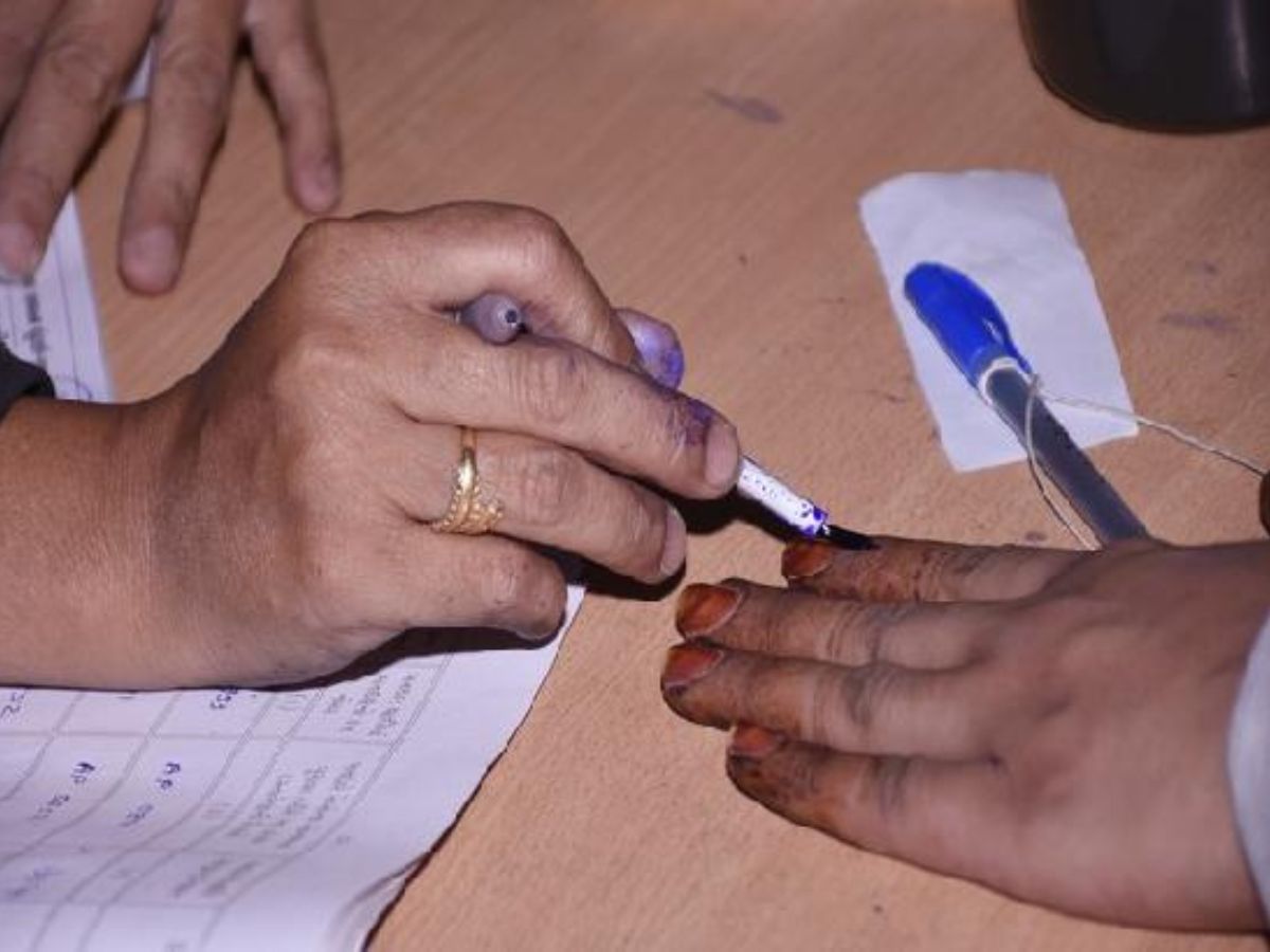 छत्तीसगढ़ में अनोखी पहल, उंगली पर नीली स्याही दिखाएं और प्रोडक्ट पर छूट पाएं, गोल्ड मेकिंग चार्ज पर भी 15 फीसदी का डिस्काउंट