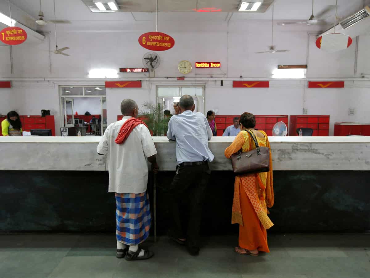 नजदीकी पोस्ट ऑफिस से कमाई होगी पक्की! हर महीने मिलेंगे ₹5550, बस इस स्कीम में करना है निवेश  