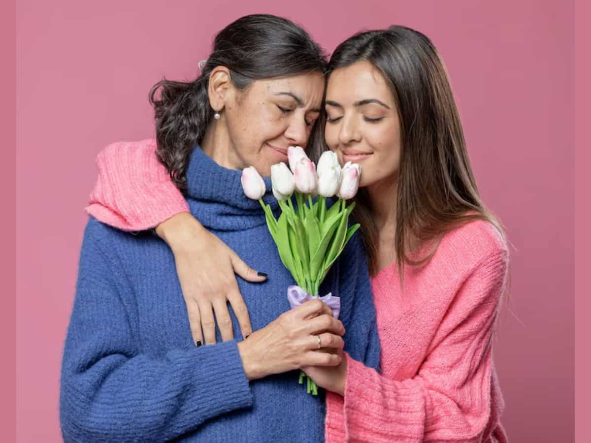 Mother’s Day 2024: किस दिन मनाया जाएगा मदर्स डे? कैसे हुई इस दिन को सेलिब्रेट करने की शुरुआत