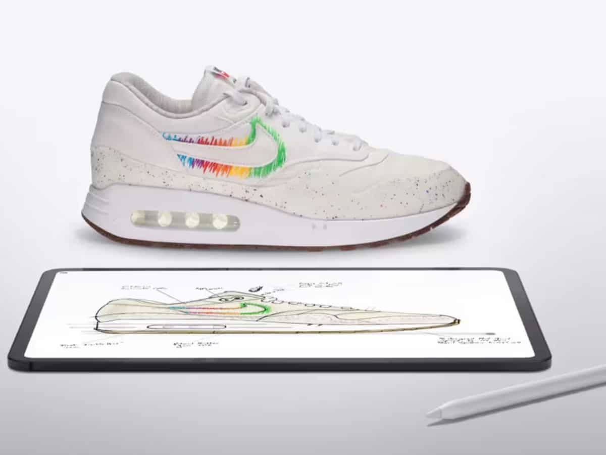 Video: Nike का 'जूता' पहनकर आए थे Tim Cook नया iPad लॉन्च करने, इसके पीछे की कहानी जान रह जाएंगे हैरान