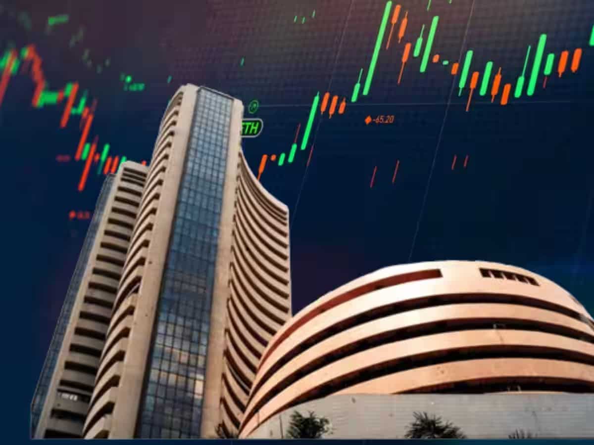 Stock Market Closing: बाजार में दिखा तगड़ा एक्शन, Sensex 340 अंक ऊपर बंद, Nifty 22,222 पर