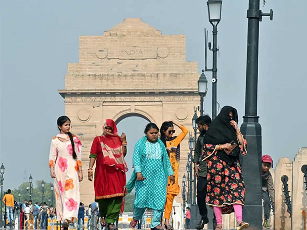 देशभर में गर्मी तोड़ रही है सभी रिकॉर्ड, नजफगढ़ में 47.6 डिग्री पहुंचा तापमान, जानिए कब मिलेगी राहत