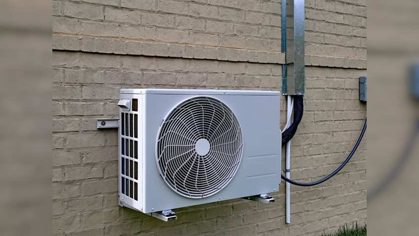 पूरे दिन भी चलेंगे, फिर भी नहीं आएगा हजारों का Bill! आज ही घर ले आएं ये 2 टन के 5 स्टार रेटिंग वाले AC