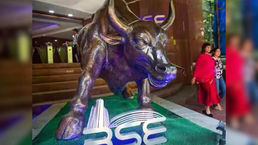 सेंसेक्स की शीर्ष 10 में से नौ कंपनियों का मार्केट कैप 1.85 लाख करोड़ रुपए बढ़ा, सबसे ज्यादा फायदे में रही ये दो कंपनियां