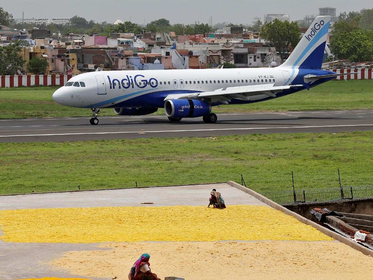 भीषण चक्रवात रेमल का असर, इंडिगो ने रद्द की वियतनाम जाने वाली फ्लाइट, जानिए कैसे मिलेगा रिफंड