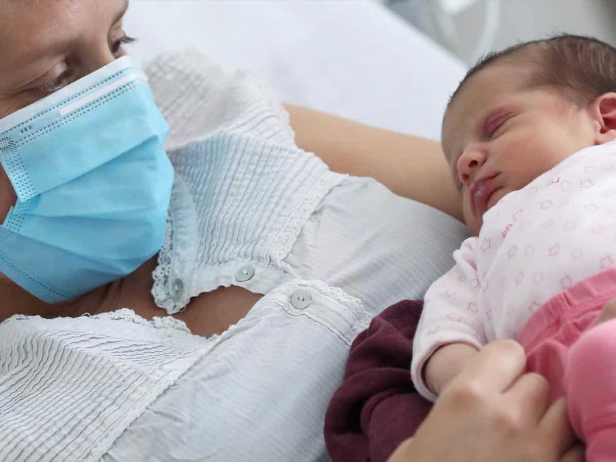 रिसर्च में कोविड पर नया खुलासा,माताओं में संक्रमण से शिशुओं में सांस संबंधी बीमारी का जोखिम