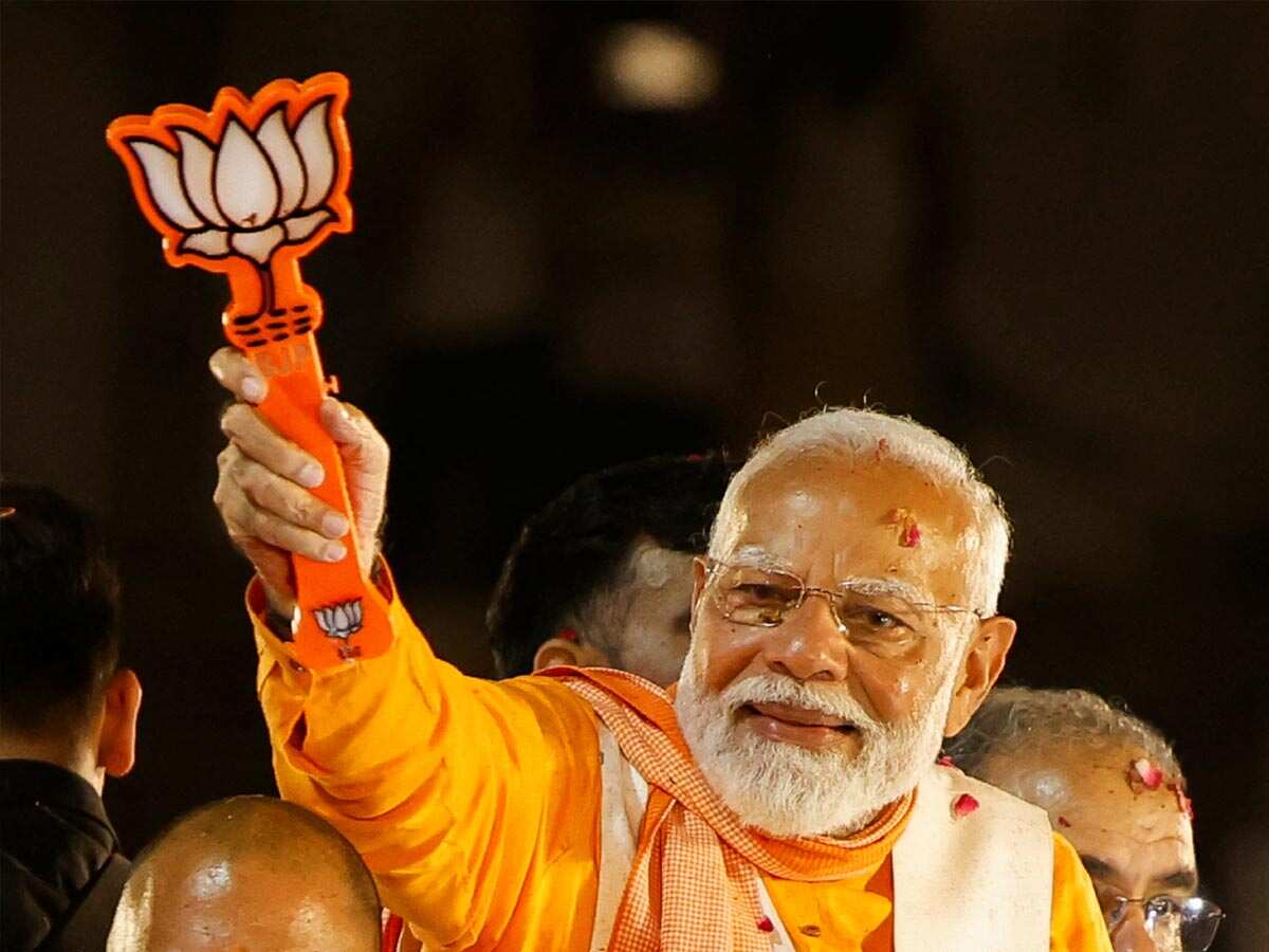 पीएम नरेंद्र मोदी- वाराणसी