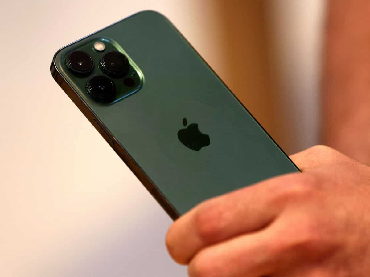 भारत से Apple iPhones के इम्पोर्ट में आई तेजी, FY24 के अप्रैल-मई में इतनी यूनिट्स का हुआ निर्यात