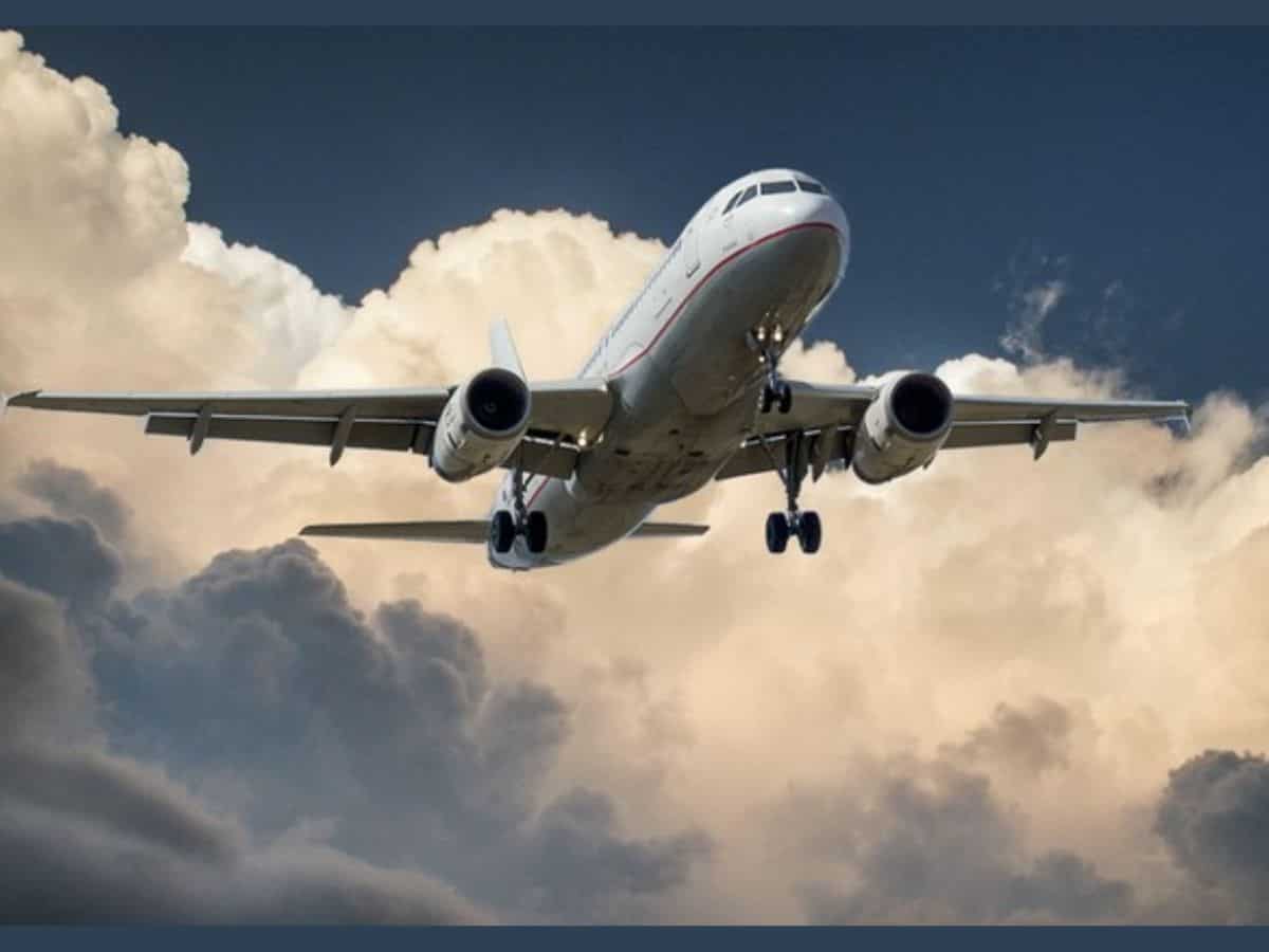 Indigo की फ्लाइट में हुआ ऐसा टर्बुलेंस कि रोने लगे यात्री, जानिए क्‍या होता है एयर टर्बुलेंस और क्‍यों होता है?