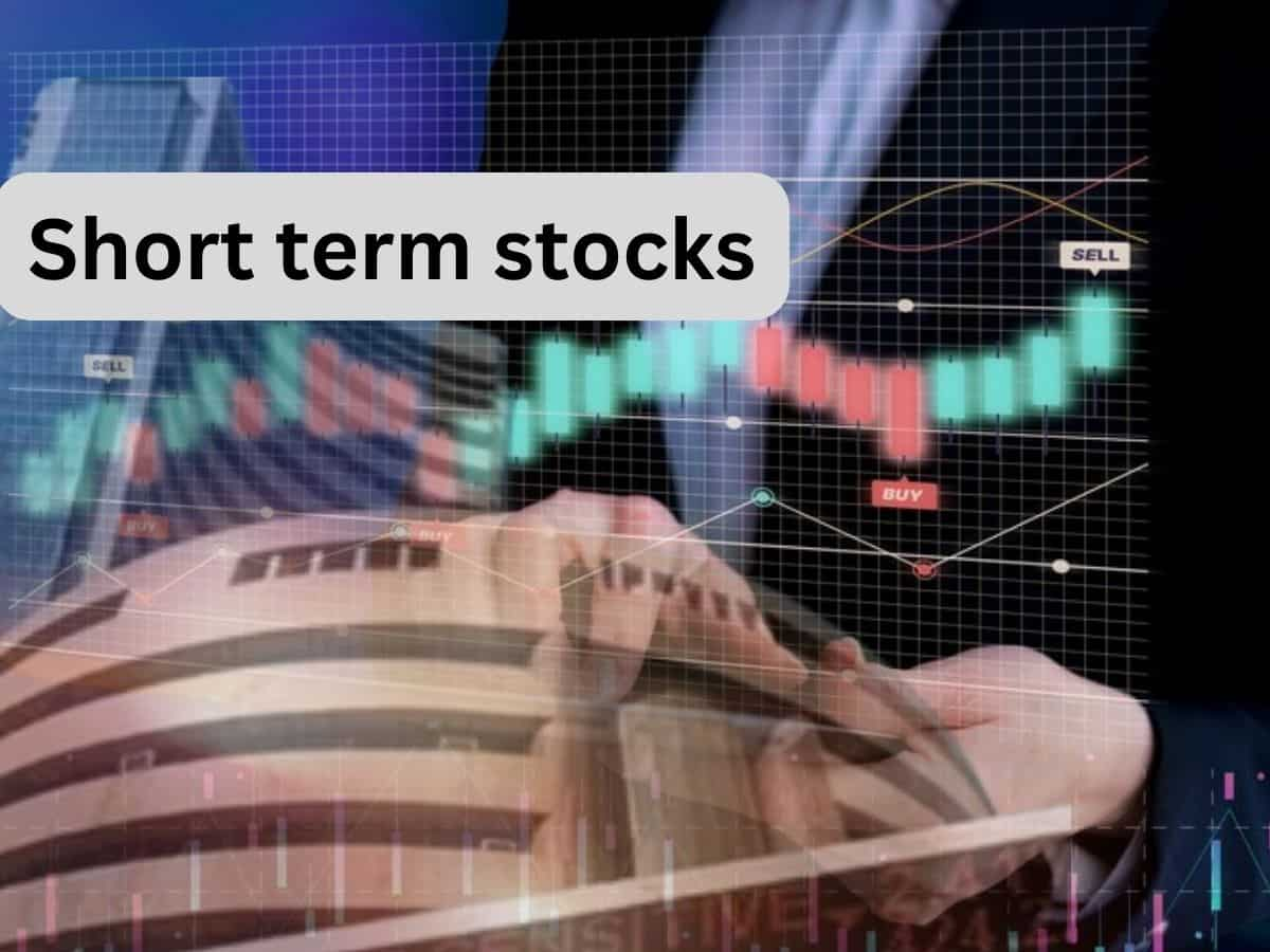 सोमवार को इन 2 Stocks पर रखें नजर, शॉर्ट टर्म में बनेगा कमाई का मौका