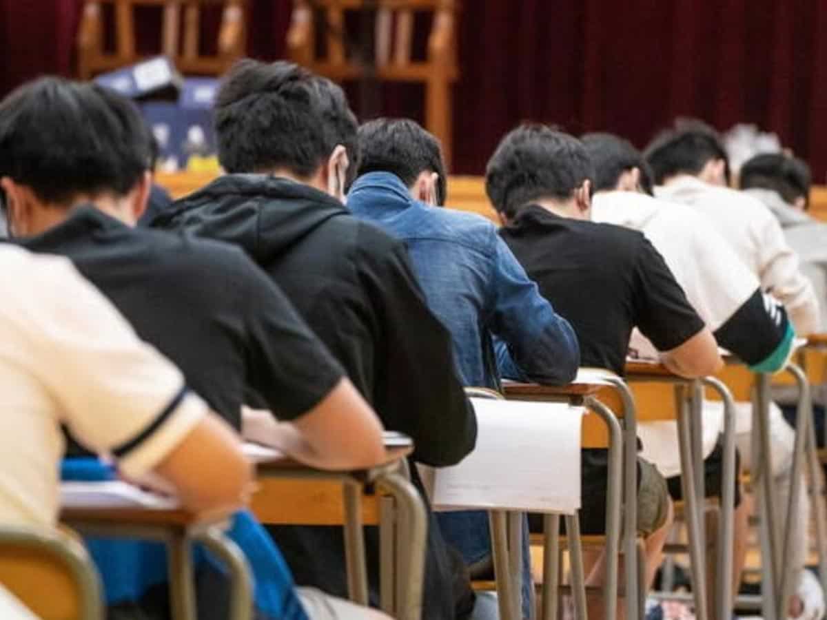 विवादों के बीच 813 स्टूडेंट्स ने दोबारा दिया NEET UG एग्जाम,  CBI ने शुरू की अनियमितताओं की जांच, दर्ज की FIR