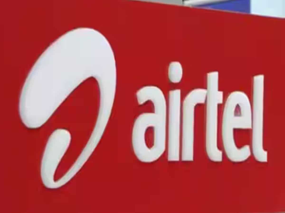 Airtel Tariff Hike: जियो के बाद एयरटेल ने दिया ग्राहकों को झटका, महंगा किया टैरिफ...चेक करें नए रेट्स