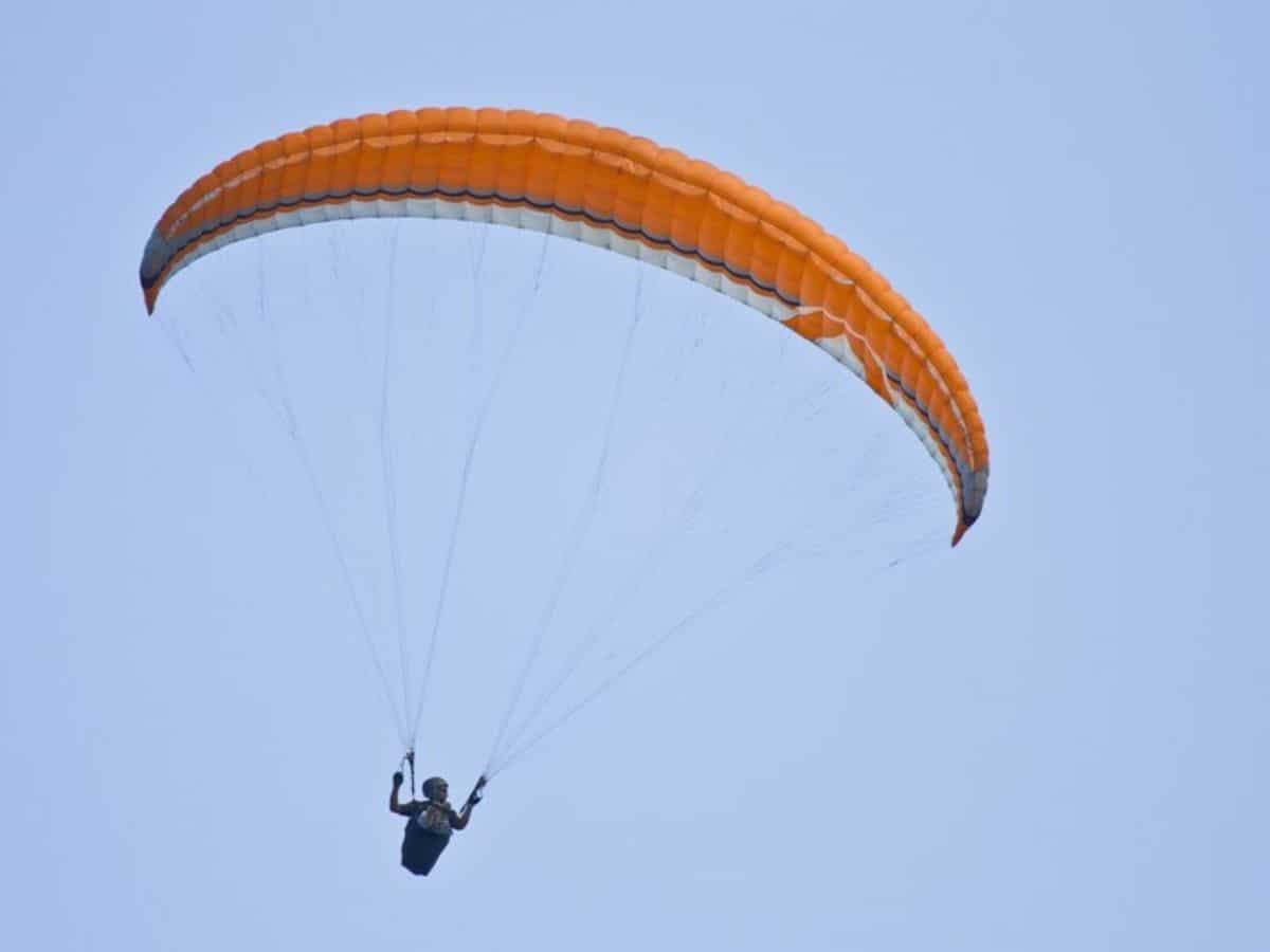 एशिया का सबसे ऊंचा पैराग्लाइडिंग स्पॉट कहलाता है, भारत में रहने वालों को तो जरूर करना चाहिए एक्‍सप्‍लोर