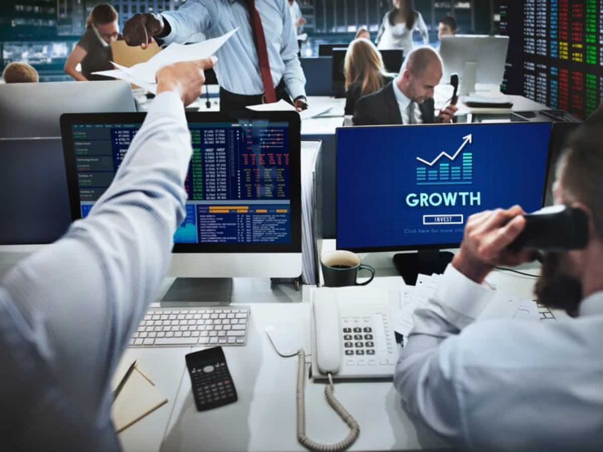 Tata Motors, Vodafone Idea, IREDA, Cipla सहित इन 10 शेयरों में सबसे ज्यादा एक्शन, इंट्राडे में रखें नजर