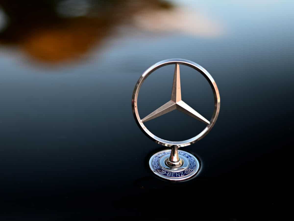 Mercedes Benz की सरकार से अपील; इतने साल और जारी रहनी चाहिए EV को समर्थन देने वाली पॉलिसी 