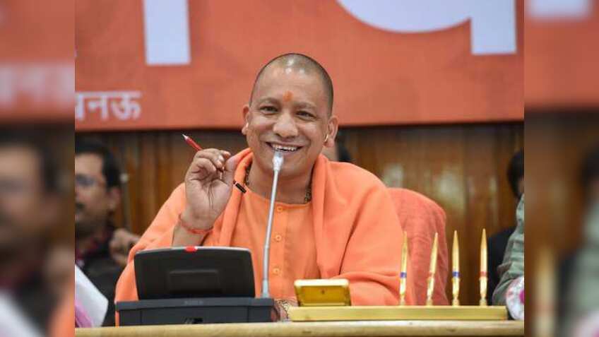 योगी सरकार का बेरोजगार युवाओं को बड़ी सौगात, 2200 शिक्षक पदों पर होगी नियुक्ति, ₹30 हजार तक मिलेगी सैलरी