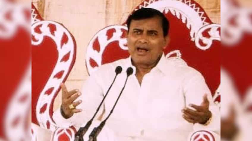 कौन हैं पुलिस की नौकरी छोड़ 'भोले बाबा' बने सूरज पाल, जिनके सत्संग में भगदड़ मचने से गई इतनी जान