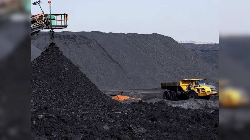 8 बुनियादी ढांचा क्षेत्रों में कोयले ने मई में दर्ज की 10.2 फीसदी की वृद्धि