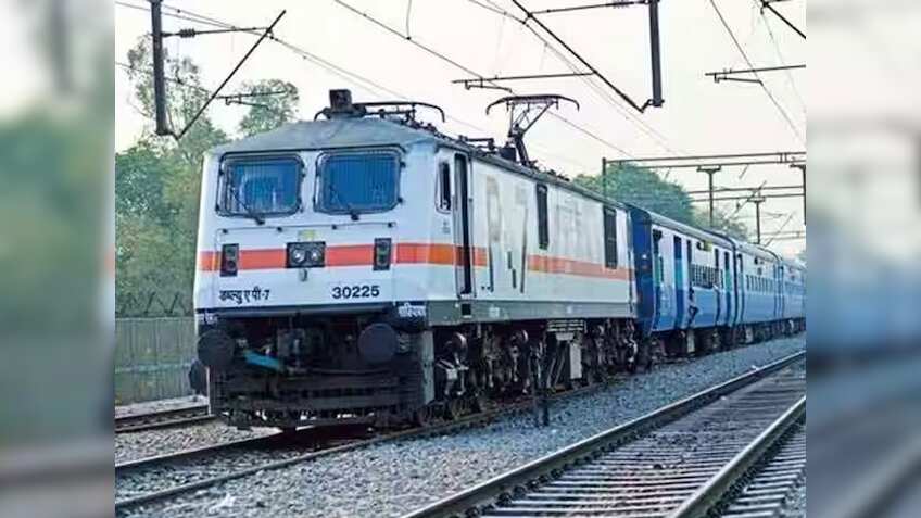मानसून में वेटिंग टिकट का इस रूट में झंझट होगा खत्म, इन गाड़ियों में लगाए जाएंगे एक्स्ट्रा कोच, जानिए डीटेल्स