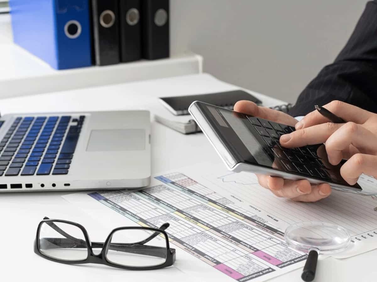 कार खरीदने का 20-4-10 फॉर्मूला