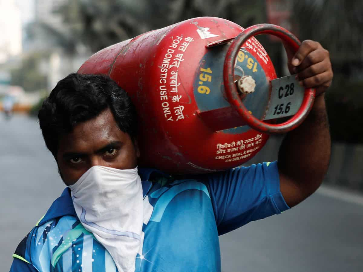 ...तो इन LPG कनेक्शन लेने वालों को नहीं मिलेगा अब एक भी सिलेंडर? सरकार के नए 'इशारे' पर सबकी खुलेगी पोल