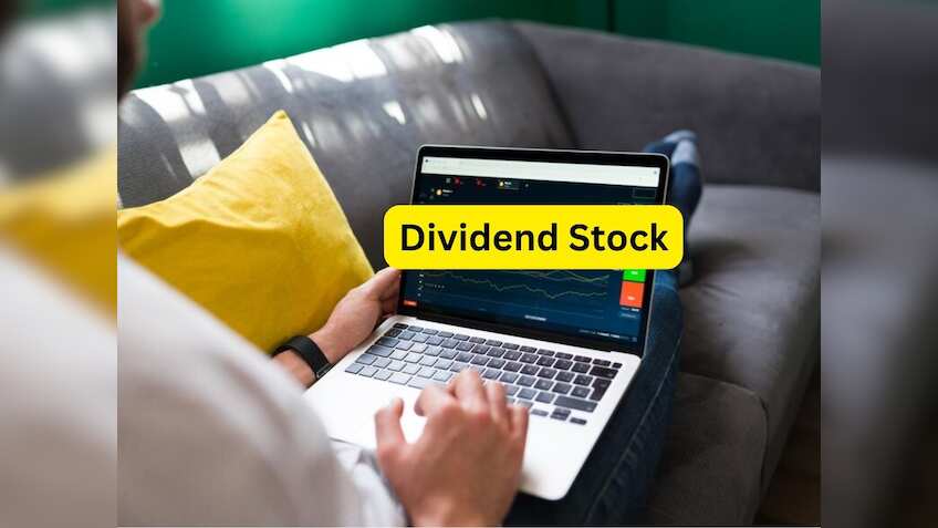 Dividend Stock: कंपनी का मुनाफा 5.62% बढ़ा, निवेशकों को दिया डिविडेंड का तोहफा, जानिए कब आएगा खाते में?