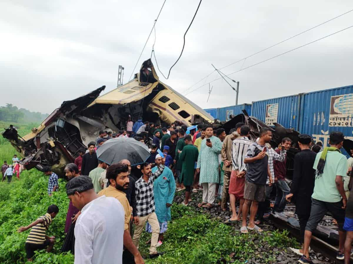 Train Accident: कंचनजंघा एक्सप्रेस दुर्घटना के पीछे थी ये बड़ी वजह, रेलवे ने अपनी रिपोर्ट में बताई पूरी बात