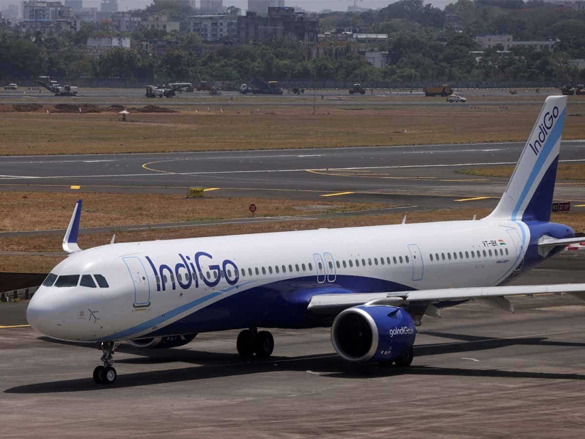 Microsoft Outage: Indigo ने कैंसिल की 192 फ्लाइट्स, स्टेट्स चेक करने के बाद ही पहुंचे एयरपोर्ट  