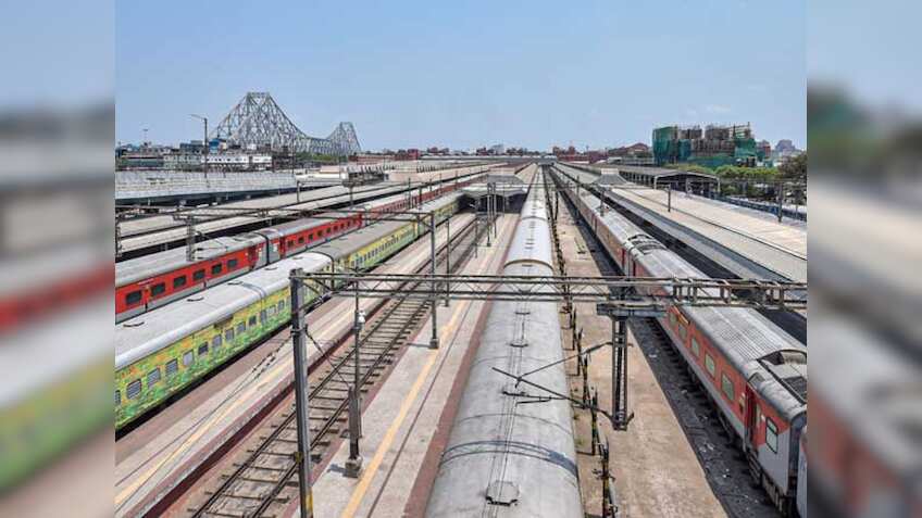 Special Trains: कंफर्म टिकट की टेंशन जाओ भूल, रेलवे ने गणपति उत्सव के लिए चला दिए 202 स्पेशल ट्रेन