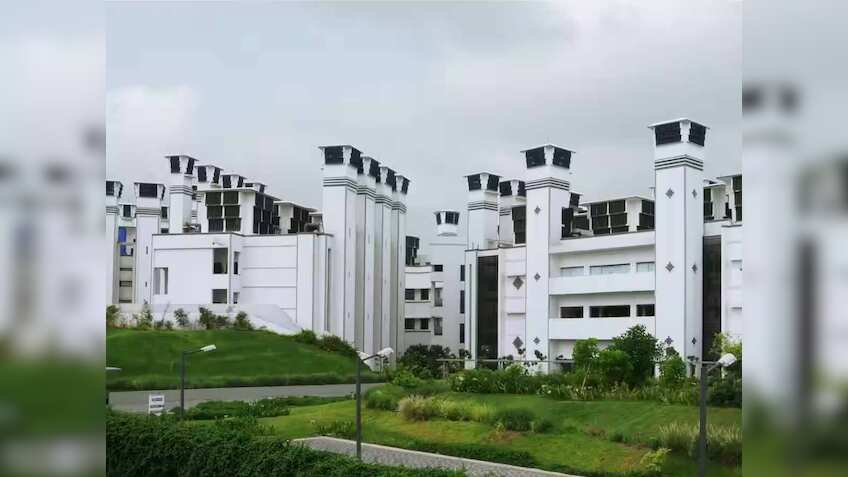 बाजार बंद होने के बाद फार्मा कंपनी ने जारी किए नतीजे, Q1 में 21% बढ़ा नेट प्रॉफिट, शेयर पर रखें नजर