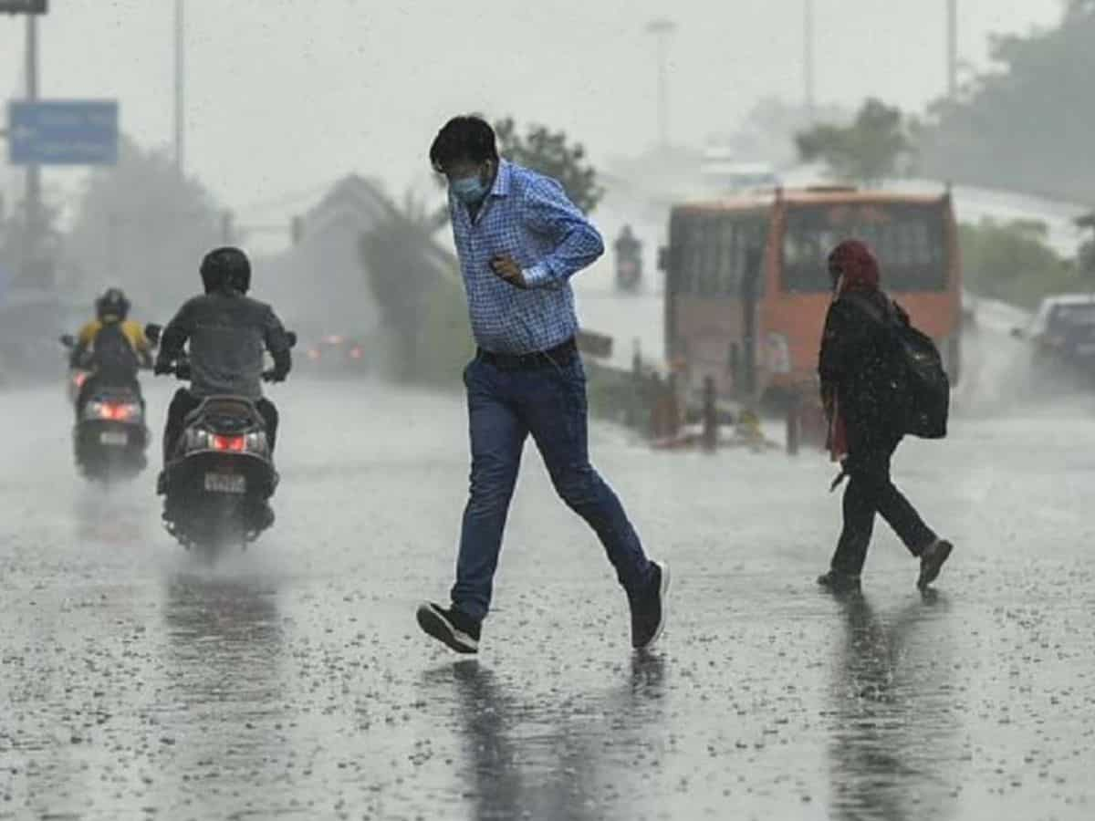 Delhi Weather: पूरे हफ्ते मौसम रहेगा सुहावना, इन दो दिनों में तेज बारिश और तूफान के आसार, IMD का अपडेट  