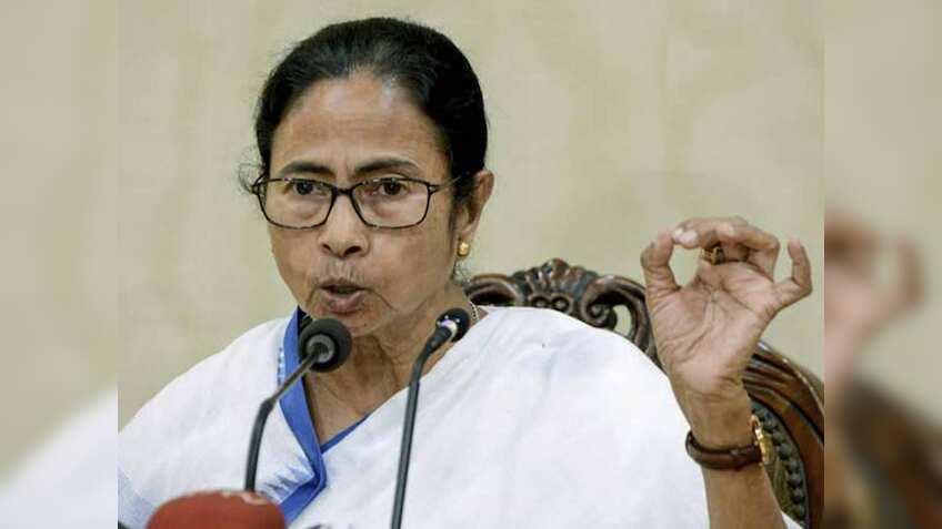 क्‍या वाकई नीति आयोग की मीटिंग में ममता बनर्जी का माइक हुआ था स्विच ऑफ? जानिए इस दावे की हकीकत