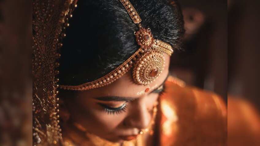 Gold Price Today: फिर से महंगे होने लगे सोना-चांदी, आज सीधे बढ़ गया इतना भाव