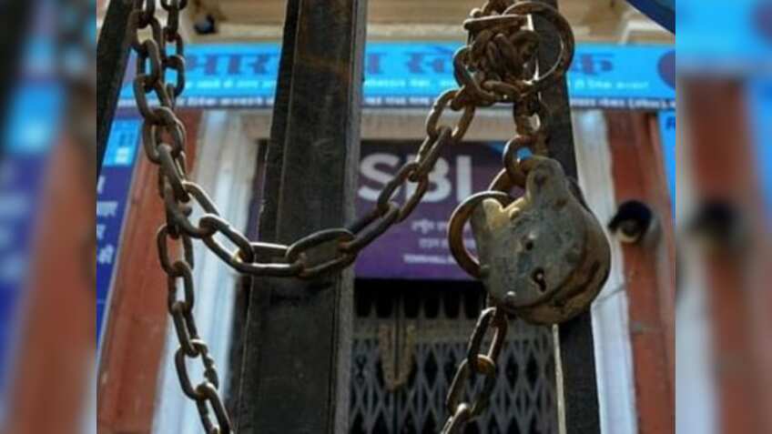 आ गई छुट्टियों की लिस्ट, अगस्त में 13 दिन नहीं होगा बैंकों में काम; पड़ेंगे रक्षाबंधन, जनमाष्टमी जैसे बड़े त्योहार