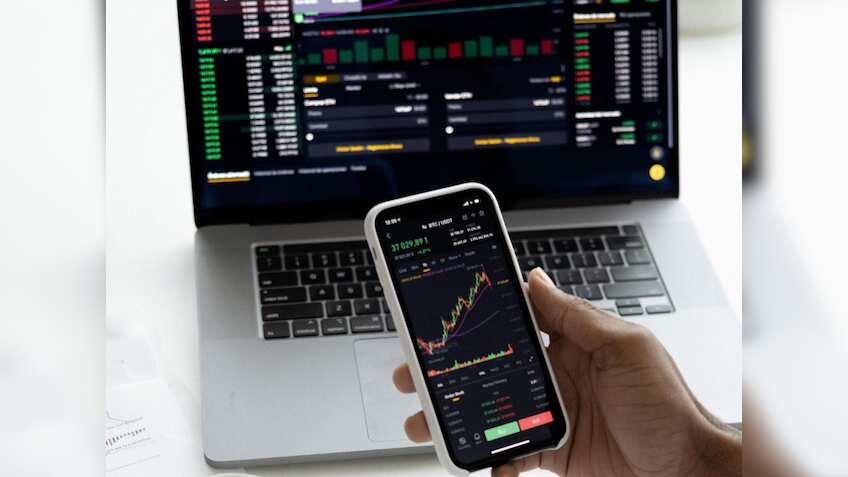 इनसाइडर ट्रेडिंग को लेकर SEBI ने जारी किया नया नोटिफिकेशन, 1 नवंबर से बदल जाएगा कनेक्टेड पर्सन का ये नियम