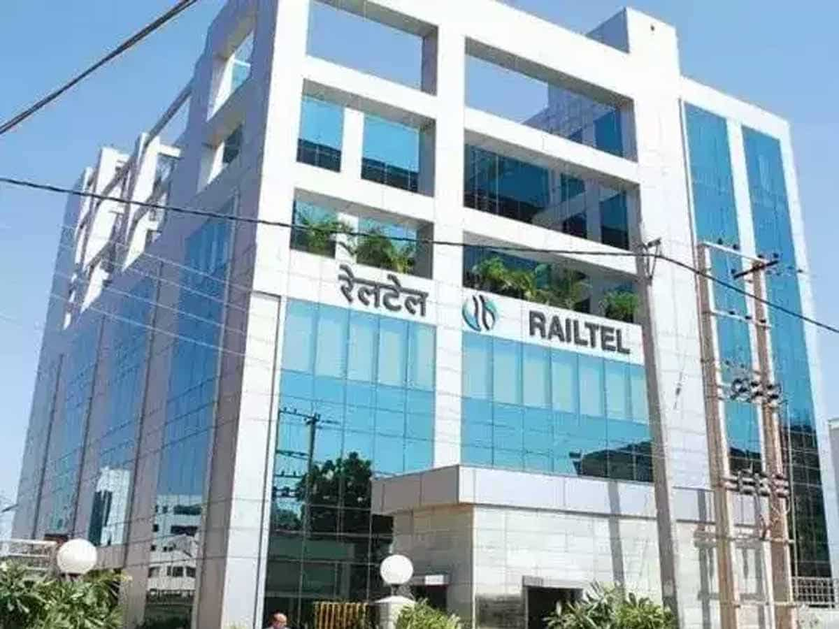 बाजार बंद होने के बाद RailTel ने जारी किए नतीजे, Q1 में 25% बढ़ा मिनिरत्न PSU का मुनाफा, शेयर पर रखें नजर