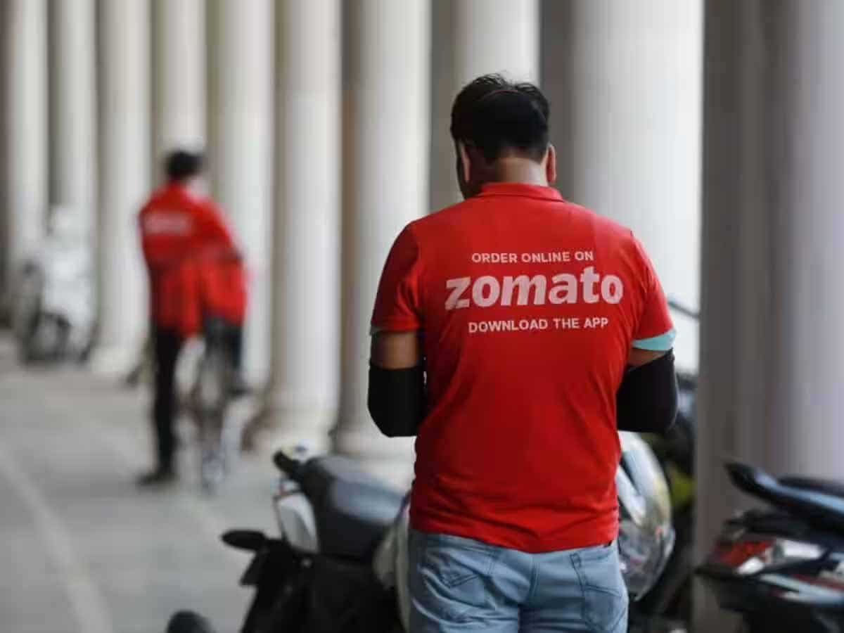 FY24 में प्लेटफॉर्म फीस से Zomato ने जुटाए 83 करोड़ रुपए, सालभर आमदनी में आया 27% उछाल