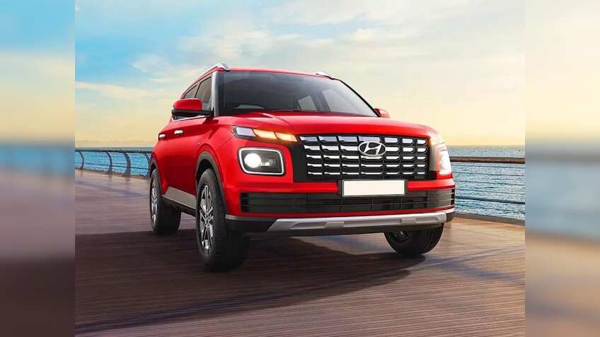 Hyundai की इस कॉम्पैक्ट एसयूवी में अब मिलेगी इलेक्ट्रिक सनरूफ; कीमत - ₹10 लाख से भी कम