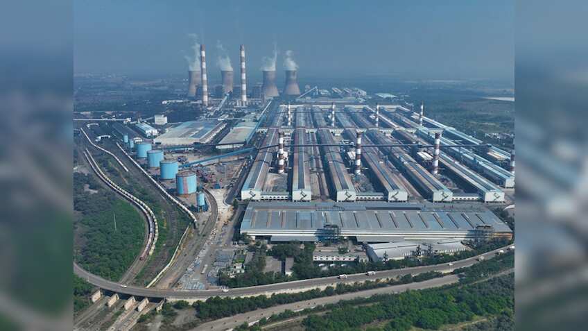 Vedanta Q1 Results: दिग्गज मेटल कंपनी का मुनाफा 54% उछला, दमदार नतीजों के बाद शेयर में हलचल