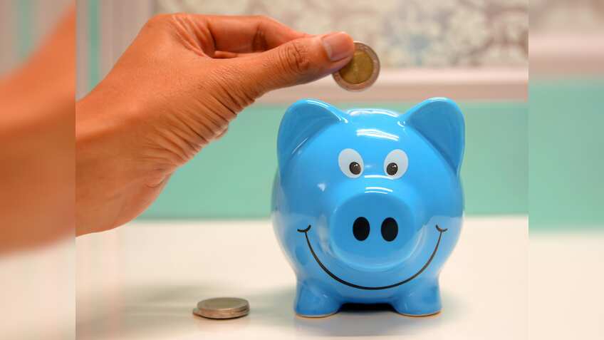 इन लोगों को नहीं होती है मिनिमम बैलेंस रखने की जरूरत, बैंक कभी नहीं लगाता है जुर्माना, वित्त मंत्री ने बताई वजह