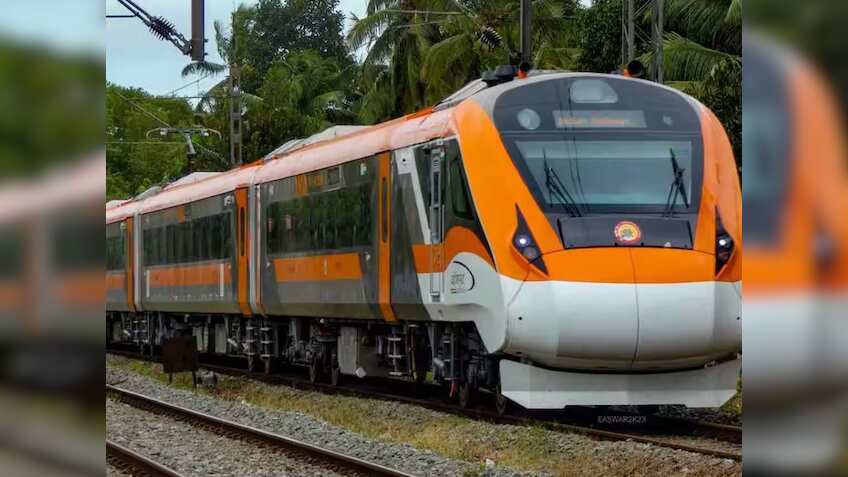 वाराणसी को मिलेगी 5वीं Vande Bharat Train की सौगात, 8 कोच की है नई वंदे भारत ट्रेन