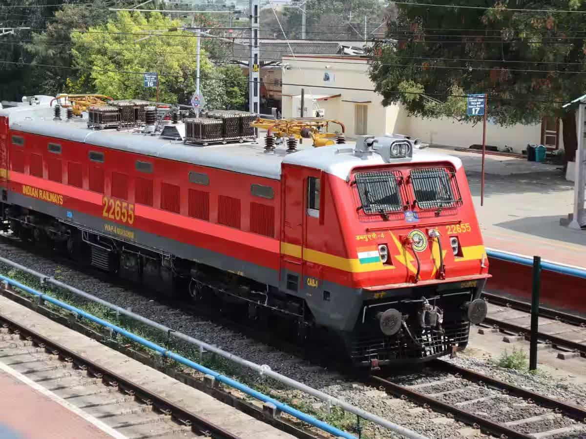 Railway PSU ने जारी किए नतीजे, मुनाफा 32% बढ़ा, 1 साल में दिया है 41% का रिटर्न