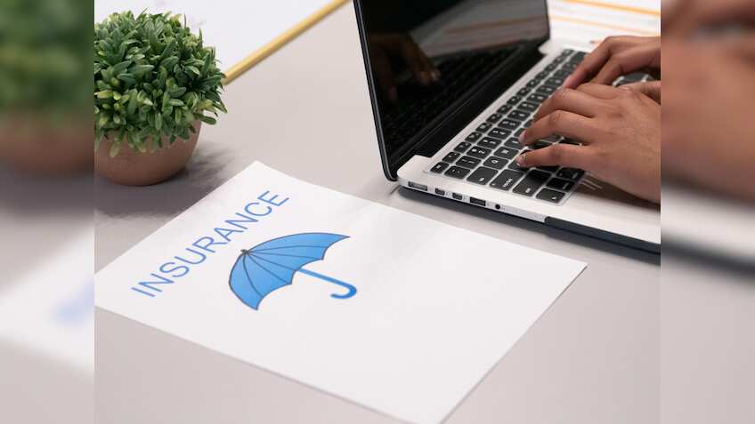 इंश्योरेंस पॉलिसी ले रखी है तो बीमा कंपनियों को जरूर करना होगा ये काम, IRDAI ने बदल दिया KYC का ये नियम
