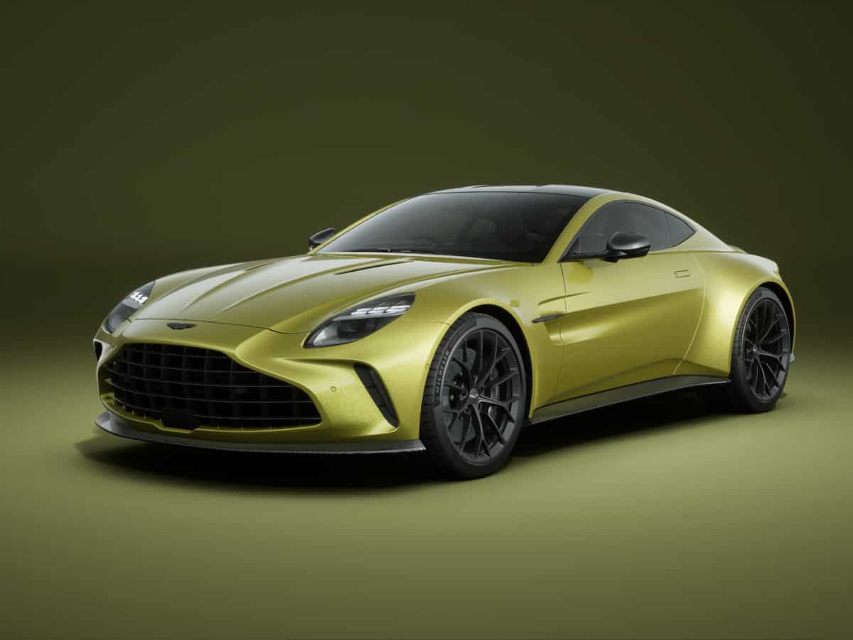 ₹4 करोड़ की Aston Martin Vantage 2024 में ऐसा क्या है खास? जानें स्पेसिफिकेशन्स 