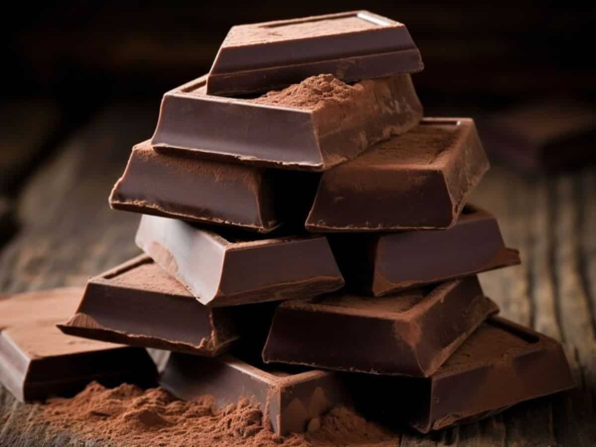 International Chocolate Day 2024:  सिर्फ टेस्‍ट नहीं, सेहत भी बेहतर करती है चॉकलेट, जानिए इसके फायदे